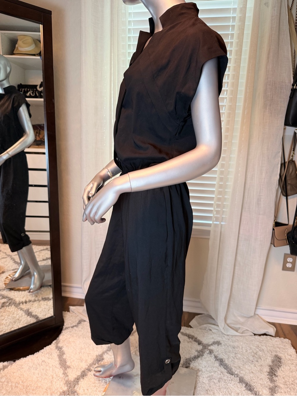 BCBGeneration BCBG Black Utility Jumpsuit Medium Cap Sleeve Cinched Waist Travel - Picture 6 of 13